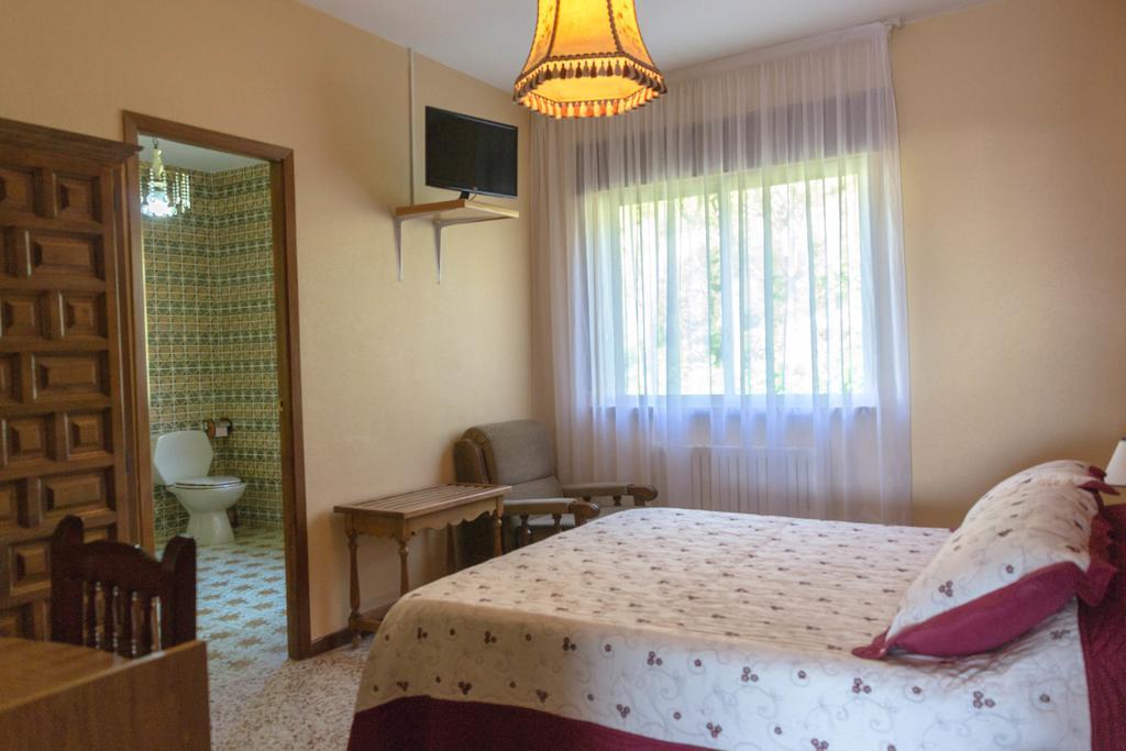 Hotel Galicia Pontevedra Room photo